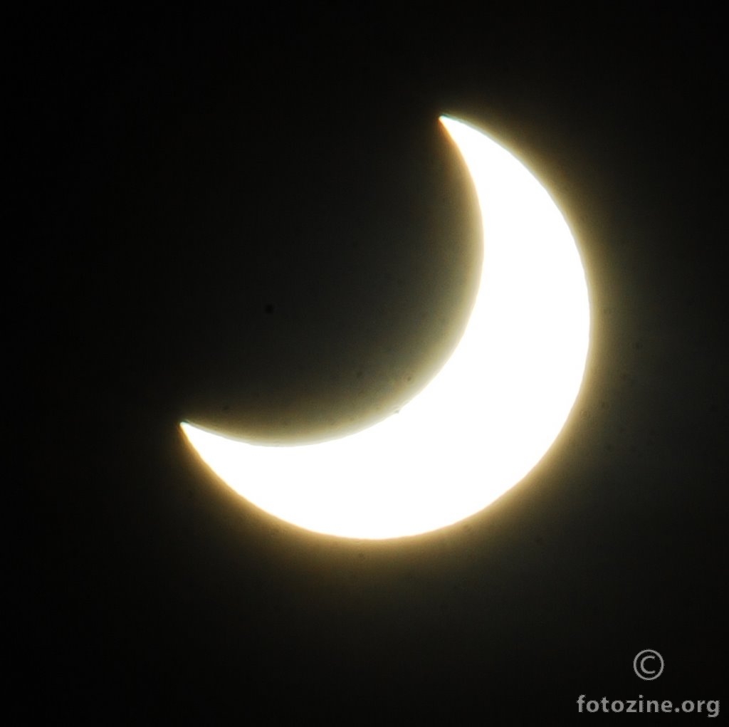 sun eclipse (3) 4. 1. 2011.