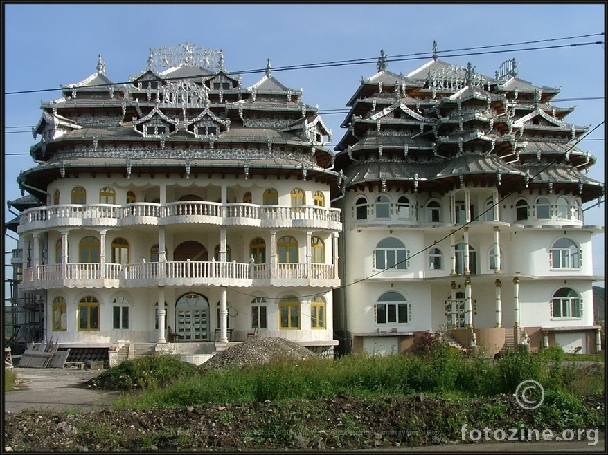 Romske palače u Rumunjskoj