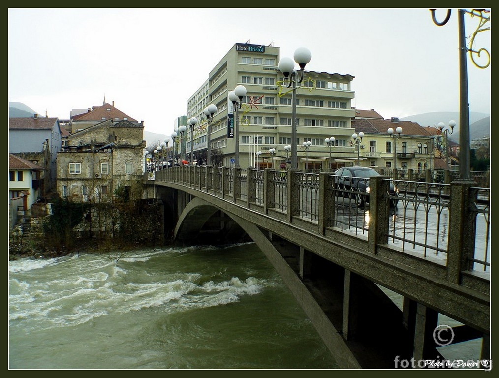 Titov most-Mostar-Sony F717