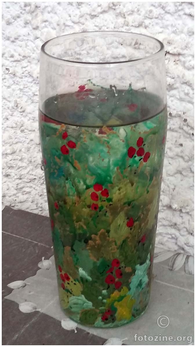 vaza bez cvijeća