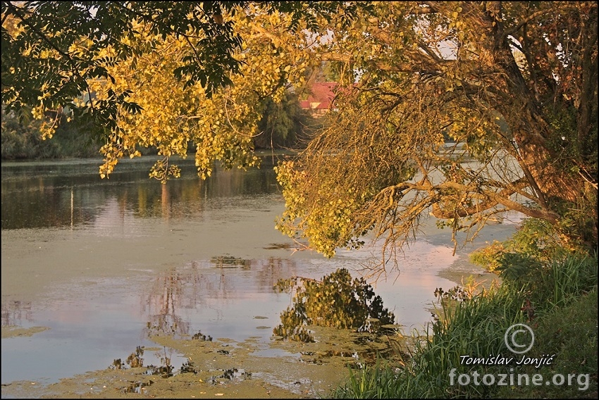 Jesen uz rijeku ..