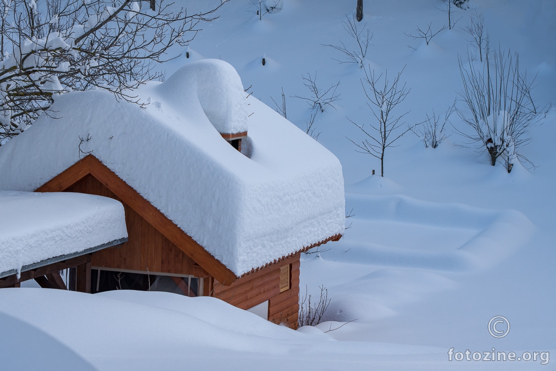 Kućica u snijegu