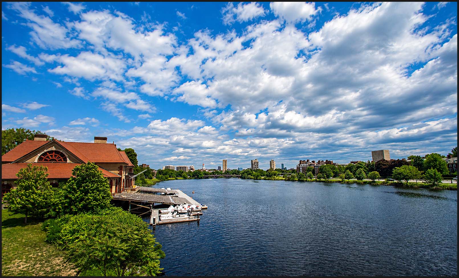 Charles River u Cambridge / Boston.