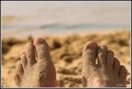 noge u pijesku…